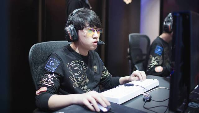 的技战术水 的技战术水