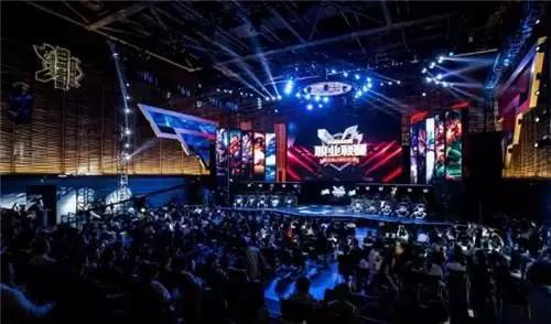 联赛中书写 联赛中书写