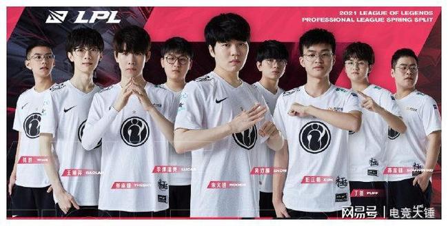 他善于分析 他善于分析