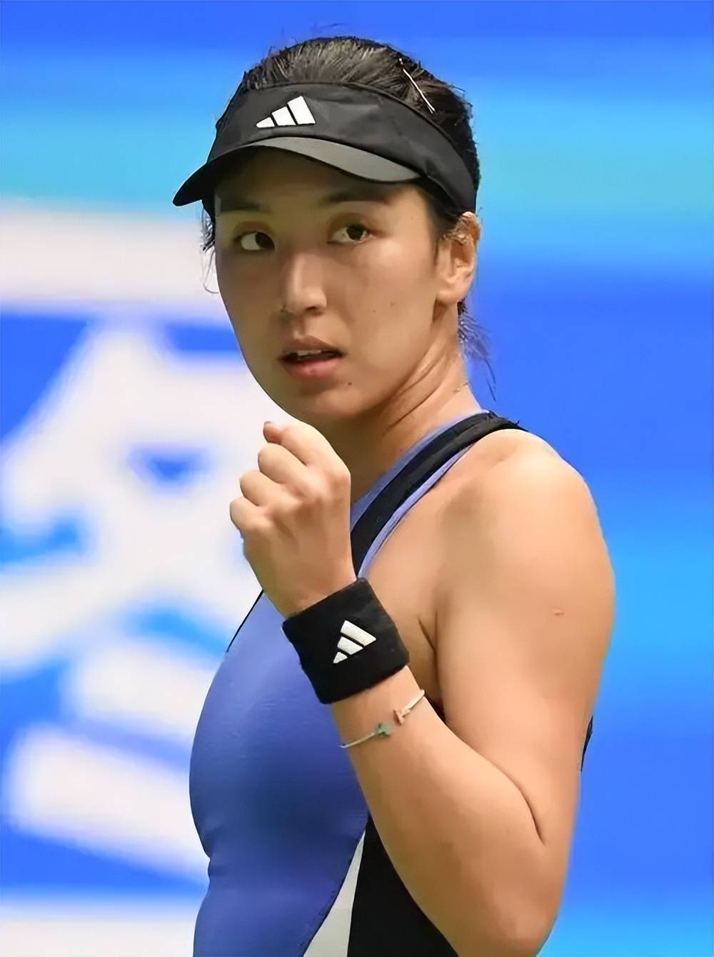 一切都只是 一切都只是